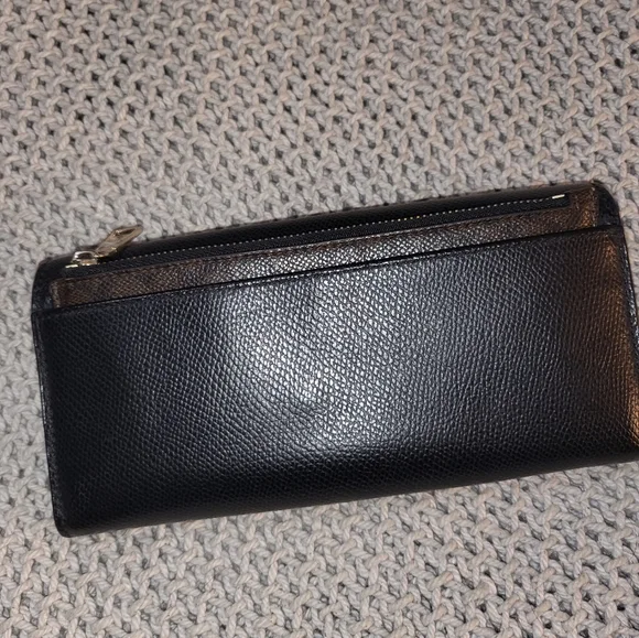 Coach Wallet - Picture 4 of 6